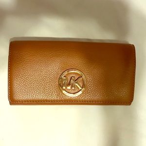 Tan Michael Kors Wallet